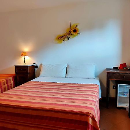 포스디노보 Il Girasole B&B 외부 사진