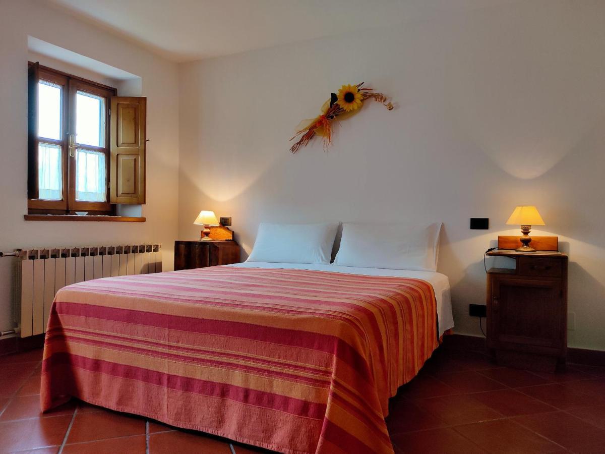 포스디노보 Il Girasole B&B 외부 사진