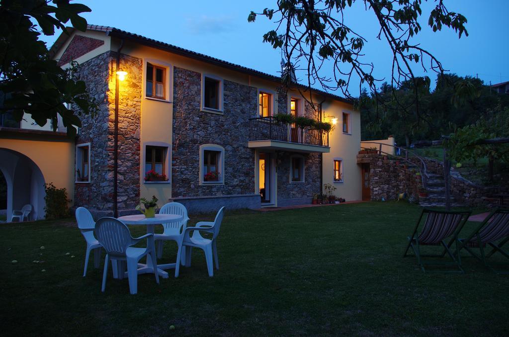 포스디노보 Il Girasole B&B 외부 사진